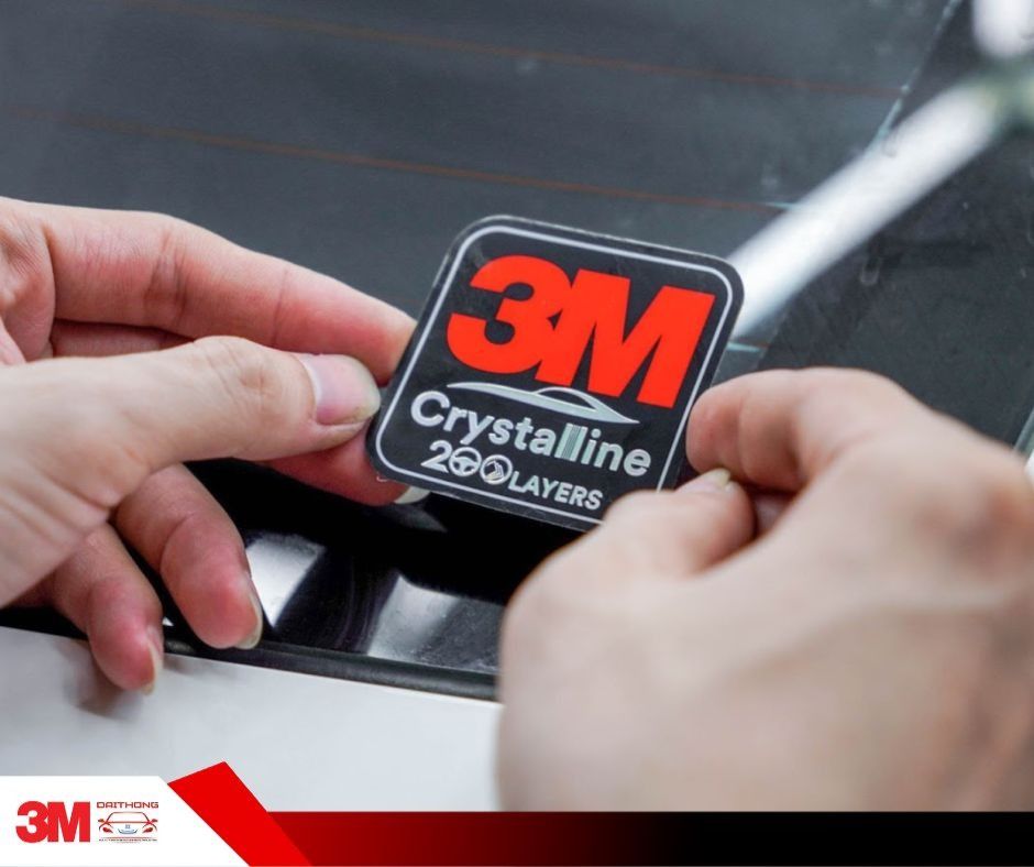 Dấu hiệu nhận biết phim 3M chính hãng bằng tem phản quang