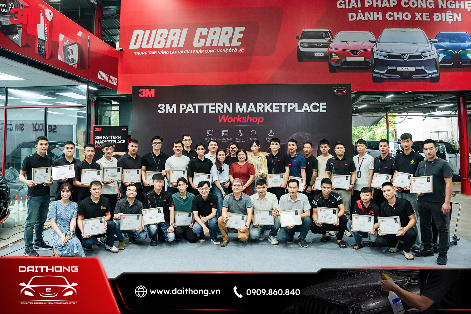 Trao bằng chứng nhận cho các kỹ thuật viên tham gia 3M Pattern Marketplace Workshop tại Hà Nội